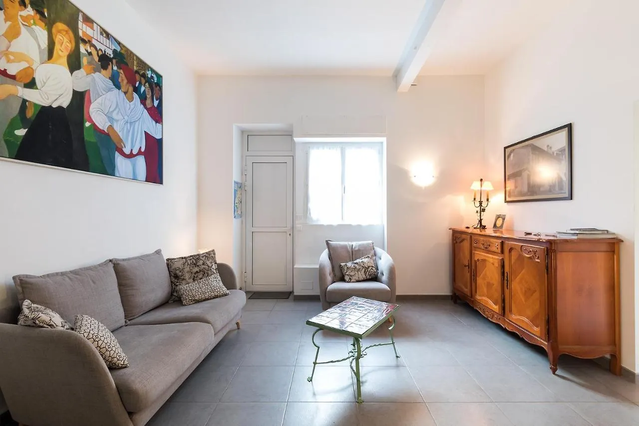 Biarritz Pays Basque - Maison Lucie 0*,